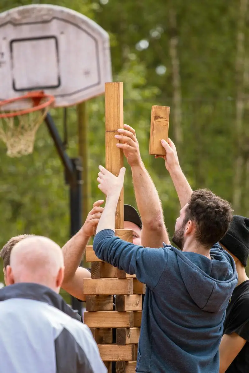 Zespół podczas aktywności team buildingowej
